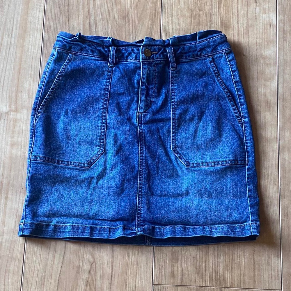 Denim skirt
